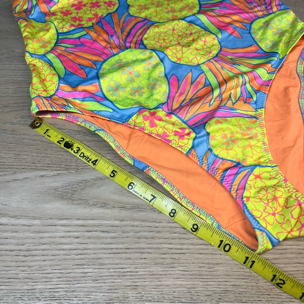 Chubbies Pinas One Piece Swim Suit Neon Pink Yellow Pineapple Women’s Size L - Picture 5 of 6